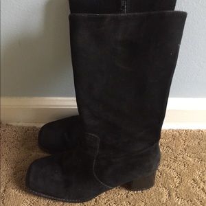 Mid-Calf Black Suede Boots